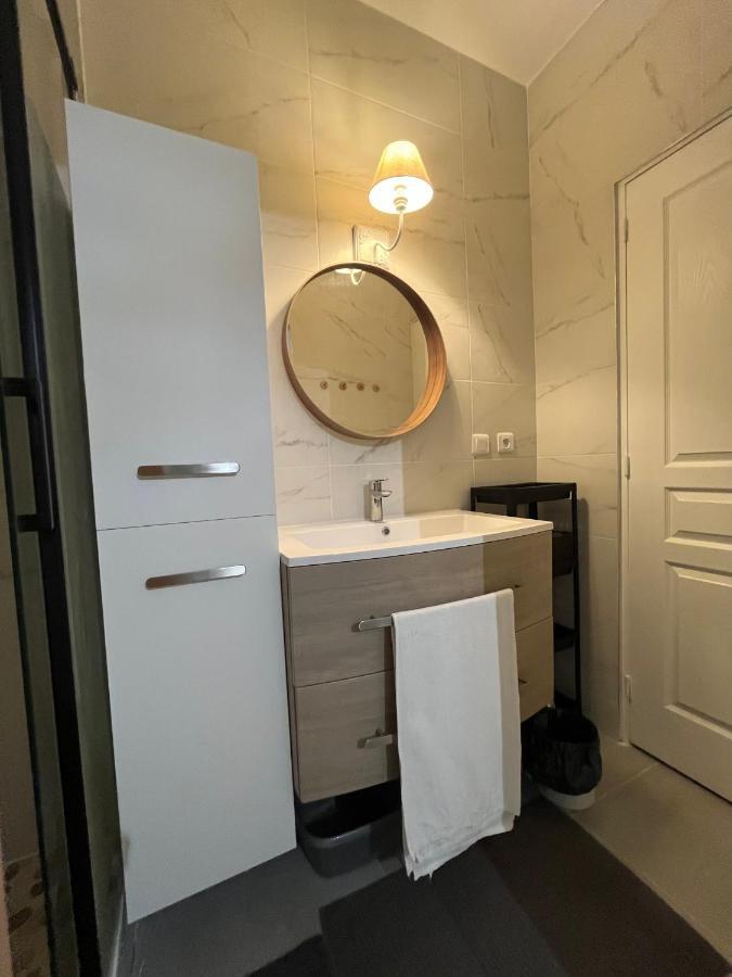 Dream Dwell Paris-cozy Historic Near Exelmans In 16th District * Parijs